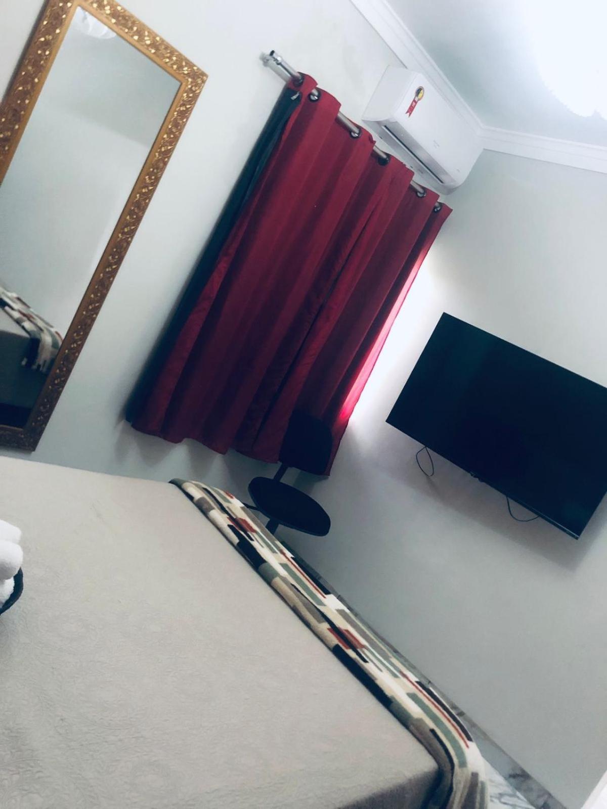 Flat Do Bispo Lejlighedshotel Uberlândia Eksteriør billede